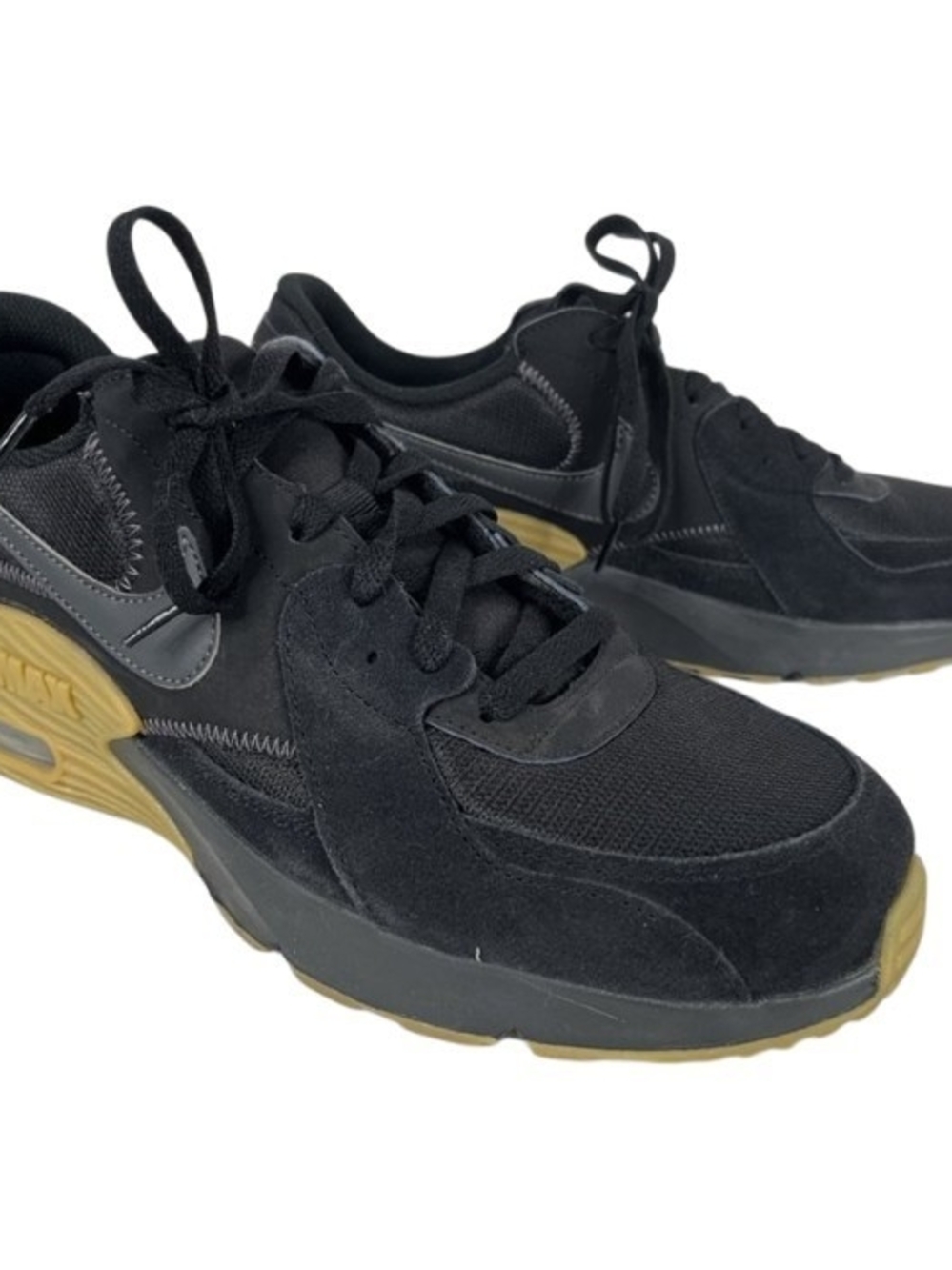 Nike Men's Black Sneakers with Gum Sole